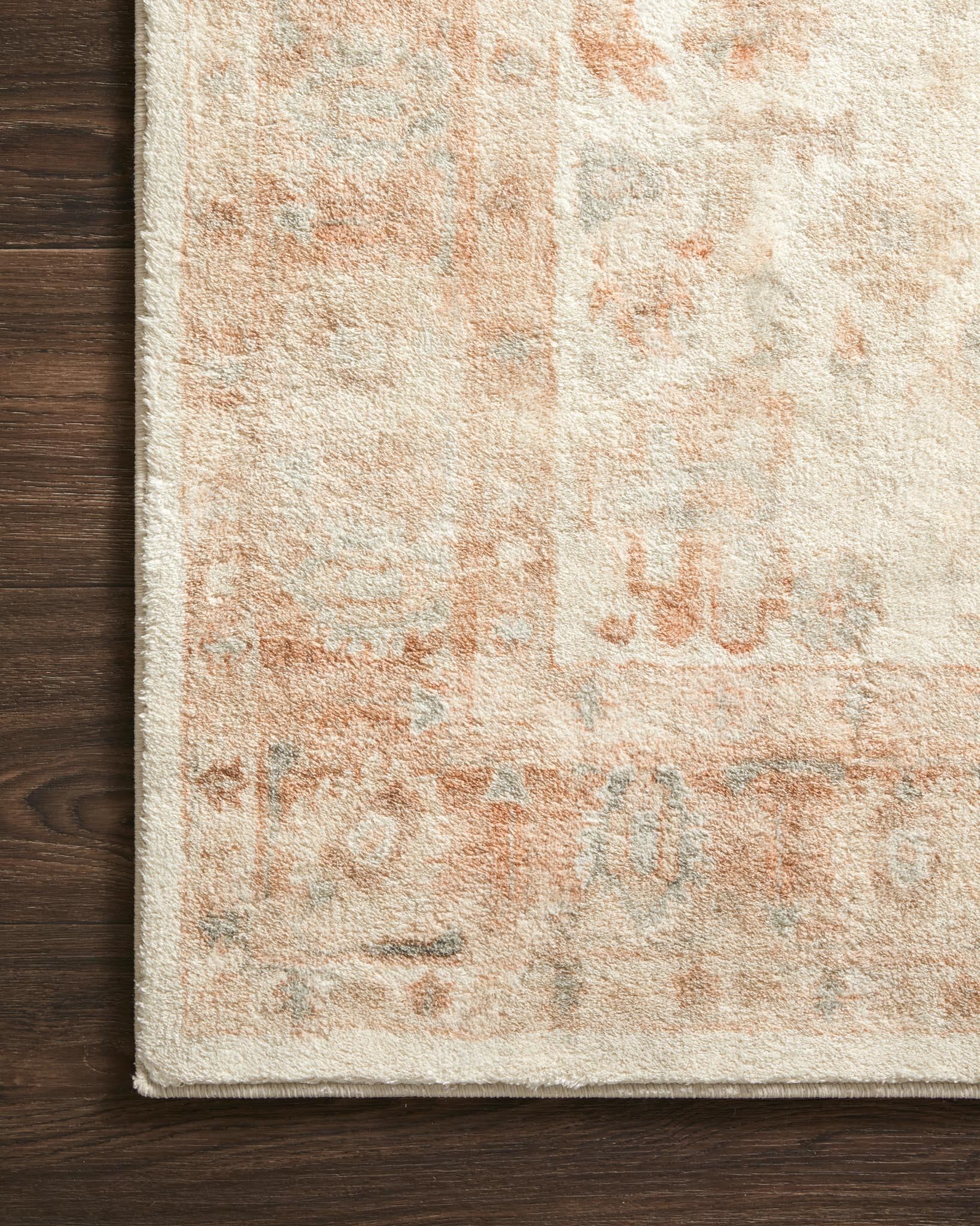 Loloi Rosette Ivory / Terracotta 3'-3" x 5'-3" Accent Rug