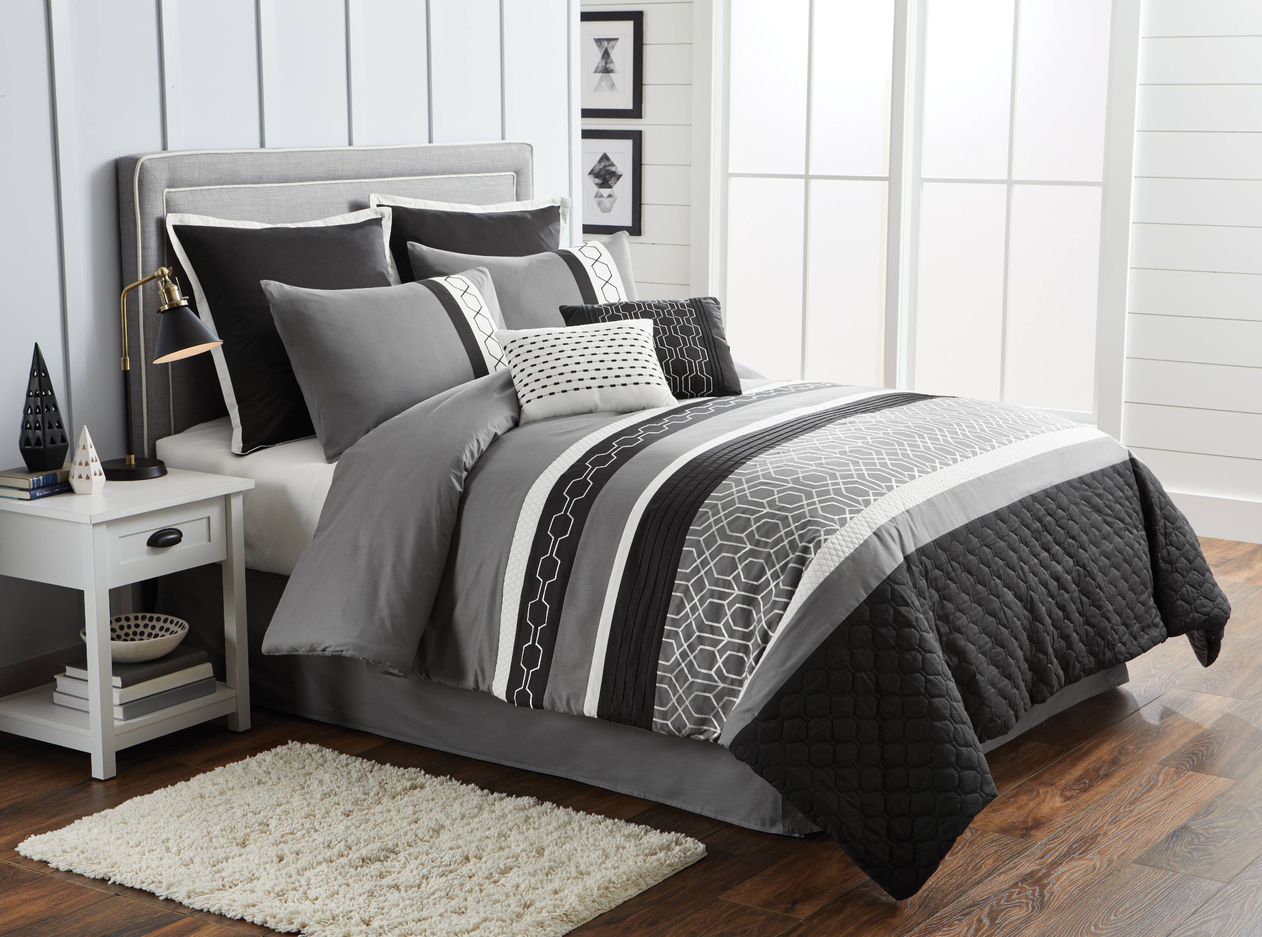 Better Homes & Gardens Full or Queen Striped Geometric Comforter Set, 8