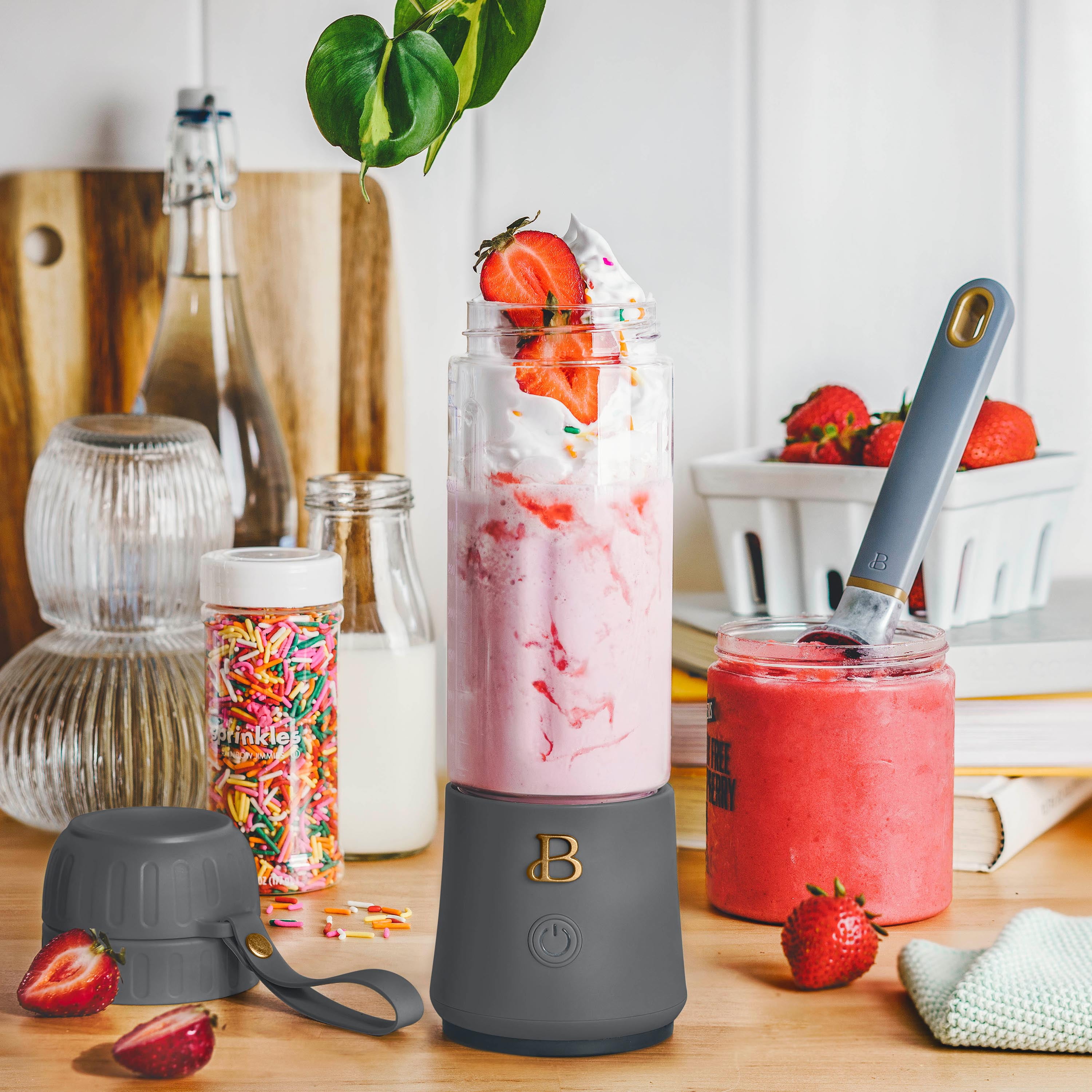 Stay Healthy On-The-Go With The Best Portable Blender