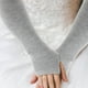 thumbnail image 3 of 3 pares de mitones largos sin dedos, calentadores de brazos de punto de invierno con abertura para el pulgar, mangas de mezcla de algodón, calentadores de brazos para mujer para clima frío, 3 of 8