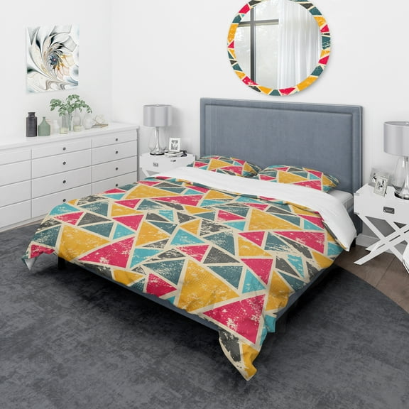 Designart 'Vintage Triangulare Geometry with Yellow, Blue and Black' Modern & Contemporary Duvet Cover Set