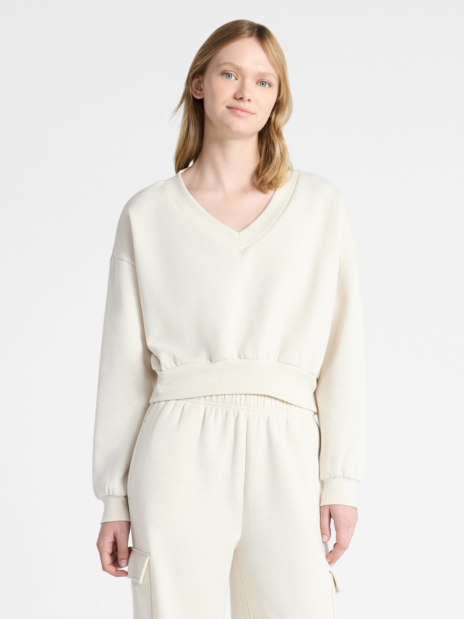 No Boundaries V-Neck Fleece Cropped Sweatshirt, Women's