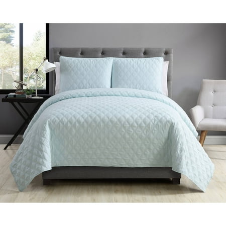 Set White Anklet - VCNY Home Buckingham Diamond Embroidered Bedding Coverlet Set, Shams Included