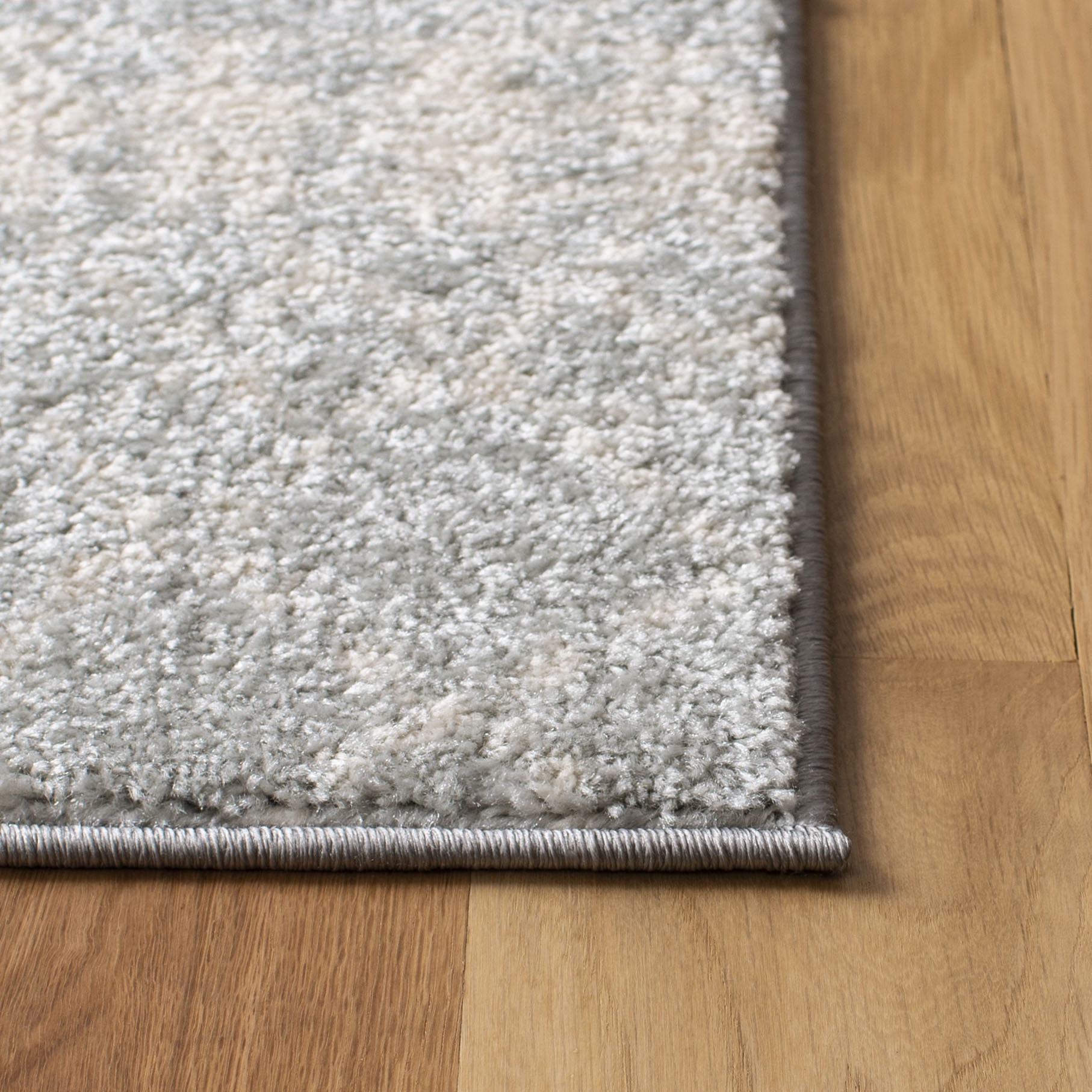 SAFAVIEH Tulum Coriander Oriental Runner Rug, Light Grey/Ivory, 2' x 13'