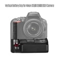 thumbnail image 3 of Poignée de Batterie Verticale pour Nikon D5500/D5600, Inclut Télécommande Infrarouge, Supporte 1 Ou 2 Batteries Li-ion EN-EL14 (Piles Non Incluses), Matériau ABS avec Trou de Vis Trépied 1/4 Pouces, 3 of 6