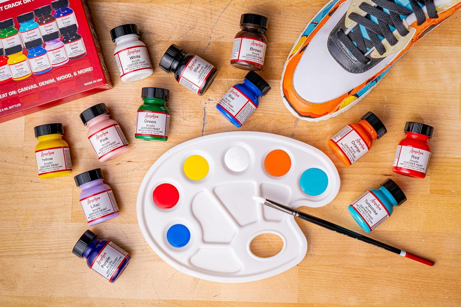 Angelus Acrylic Leather Paint,  Sellers Kit, Flexible Paint For Shoes, Sneakers, Leather, Canvas, Furniture, and More - 12 Colors (1 oz Each)