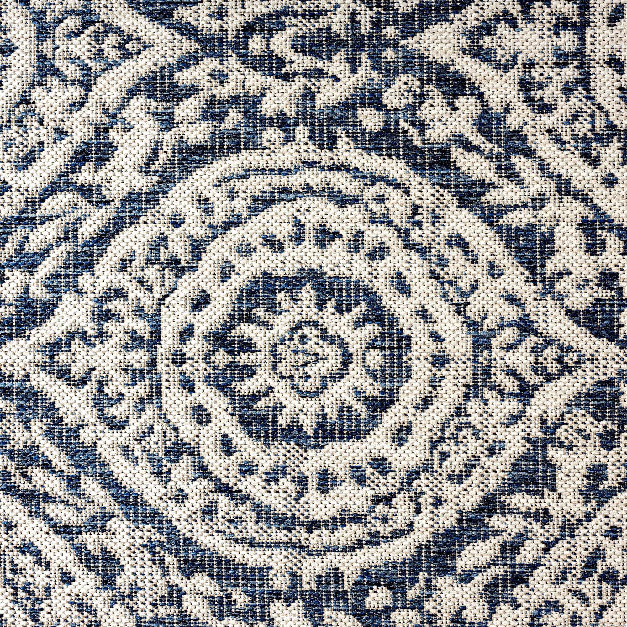 Nicole Miller New York Patio Country Zoe Moroccan Damask Indoor/Outdoor Area Rug, Navy Blue/Ivory , 7'9"x10'2"
