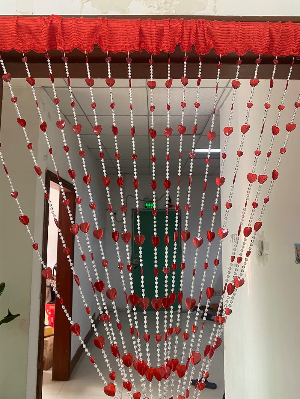 ZiDeTang 18 Rows Heart 100% Acrylic Beaded Heart Door Curtain Home Décor Tassel Room Divider Curtain for DoorwayColor Red Pack of 1