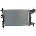 thumbnail image 1 of Radiador De Agua Cruze 2010 A 2016 Chevrolet L4 1.8L T. Automática Soldado 22 4/5 X 15 2/3 Genérica ., 1 of 3