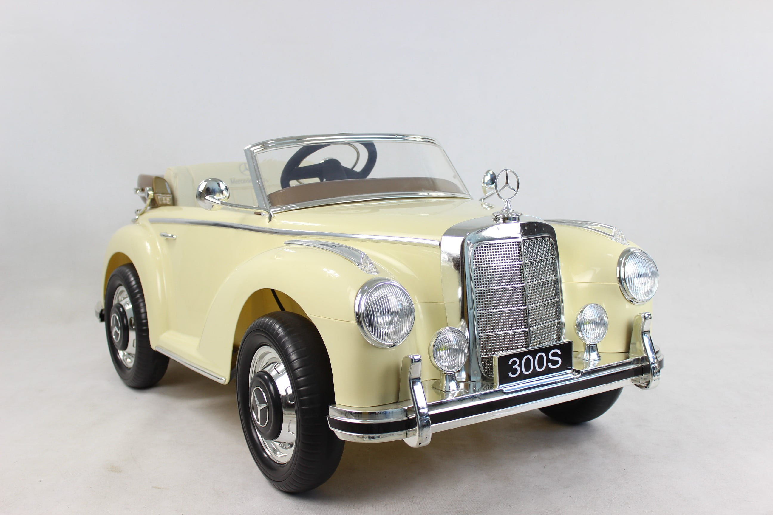 mercedes 300s ride on