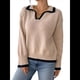 thumbnail image 3 of Suéter Básico con Cuello Alto en V para Mujer, Diseño de Bloques de Color, Moda Invierno Otoño 2025. Caqui M, 3 of 10