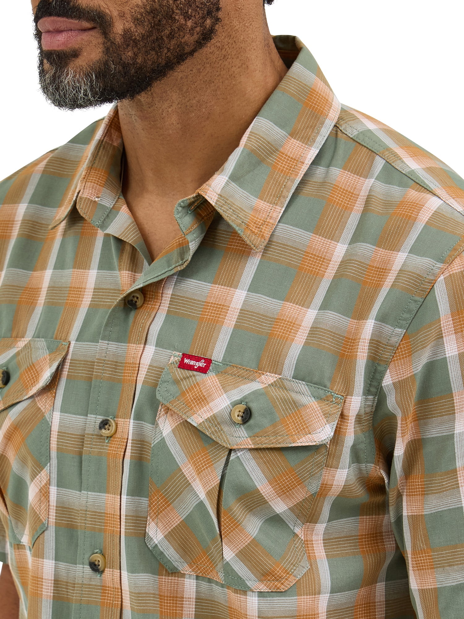 Wrangler® Men's Relaxed Stretch Poplin Shirt
