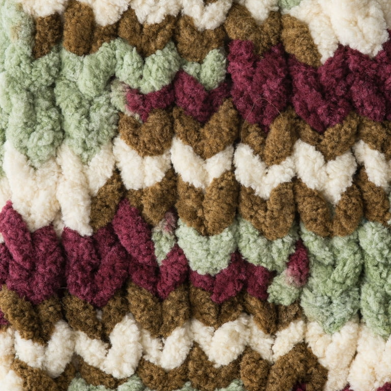 Bernat® Blanket™ #6 Super Bulky Polyester Yarn, Pink Dust 10.5oz/300g, 220  Yards (4 Pack) 