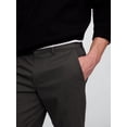 thumbnail image 4 of Pantalones Chino GAP Essential Corte Recto Suave Negro para Hombre, 4 of 5