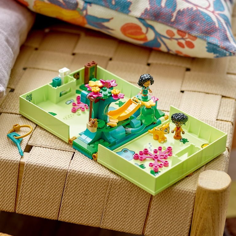 Isabela's Magical Door - Lego Encanto build & review 