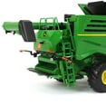 thumbnail image 5 of ERTL Prestige Collection 1/32 John Deere X9 1000 Tracked Combine w/ Corn & Draper Heads 45759, 5 of 10