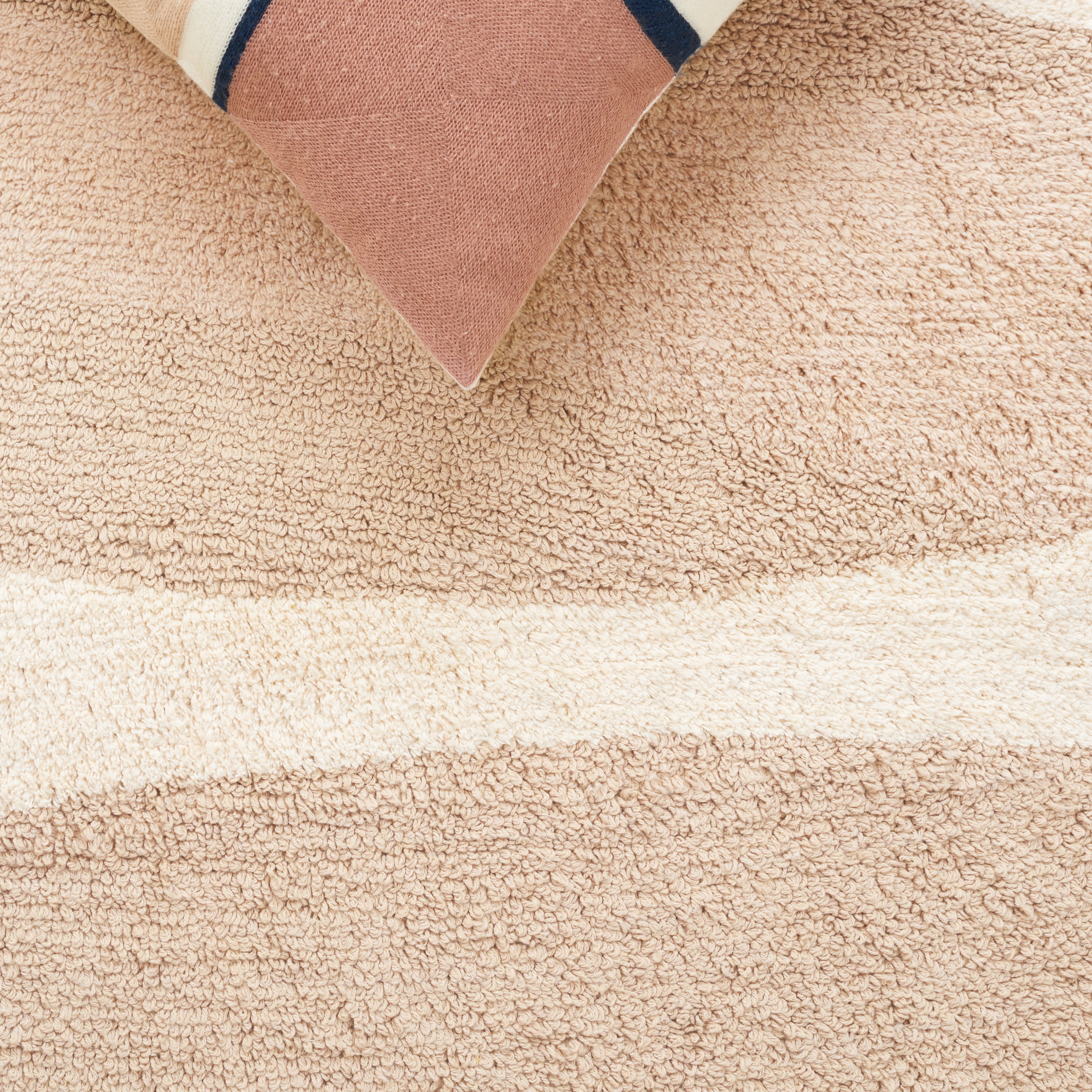 SAFAVIEH Easy Care Anabel Abstract Machine Washable Area Rug, Beige/Ivory, 4' x 6'