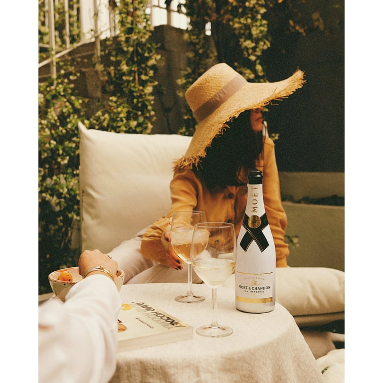 Moet & Chandon Ice Imperial French Champagne Glass Bottle 750ml