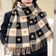 thumbnail image 3 of Bufanda grande de celosía cálida de invierno con rejilla grande y Mantón largo de moda, 3 of 6
