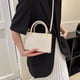 thumbnail image 4 of Bolso de mano de piel sintética con textura, pequeño bolso cuadrado, sencillo, con cadena, para mujer, de un solo hombro, color blanco cremoso, 4 of 5