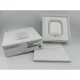 thumbnail image 2 of Étui de Recharge Sans Fil pour AirPods Modèle MR8U2AM/A en Excellent État, 2 of 6
