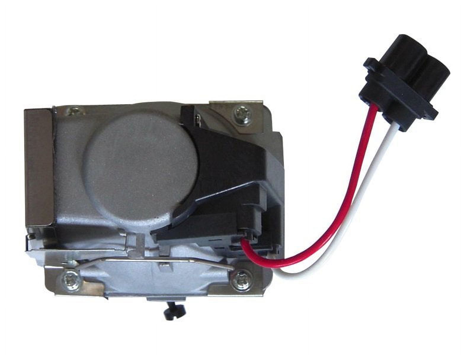 V7 200 W Replacement Lamp for InFocus IN32, IN34, IN34EP Replaces Lamp SP-LAMP-019 - image 2 of 4