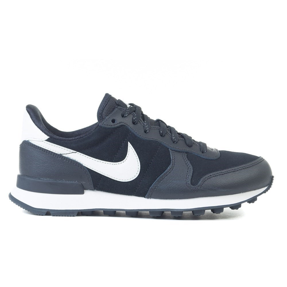 Nike internationalist se w online