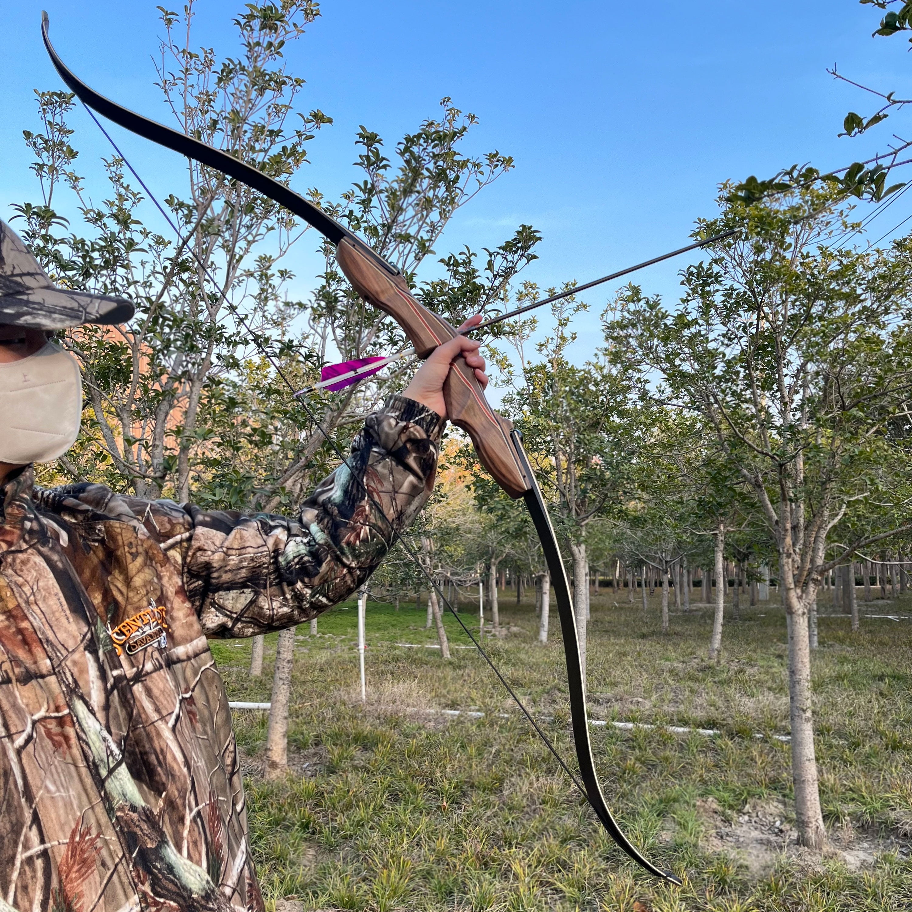 Kaimai 710 Recurve Bow 30–60 lbs – Takedown Model with Full Shooting Kit
