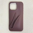 thumbnail image 2 of Phone Stand Cover Lipstick Silicone Case para 16 (marrón Oscuro), 2 of 9