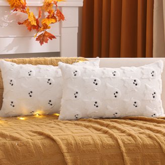 GDHBLING Halloween Bat Pillow Covers - 20x20 Inch Set Of 2, Purple Velvet With Moon & Bat Print 4 thumbnail image