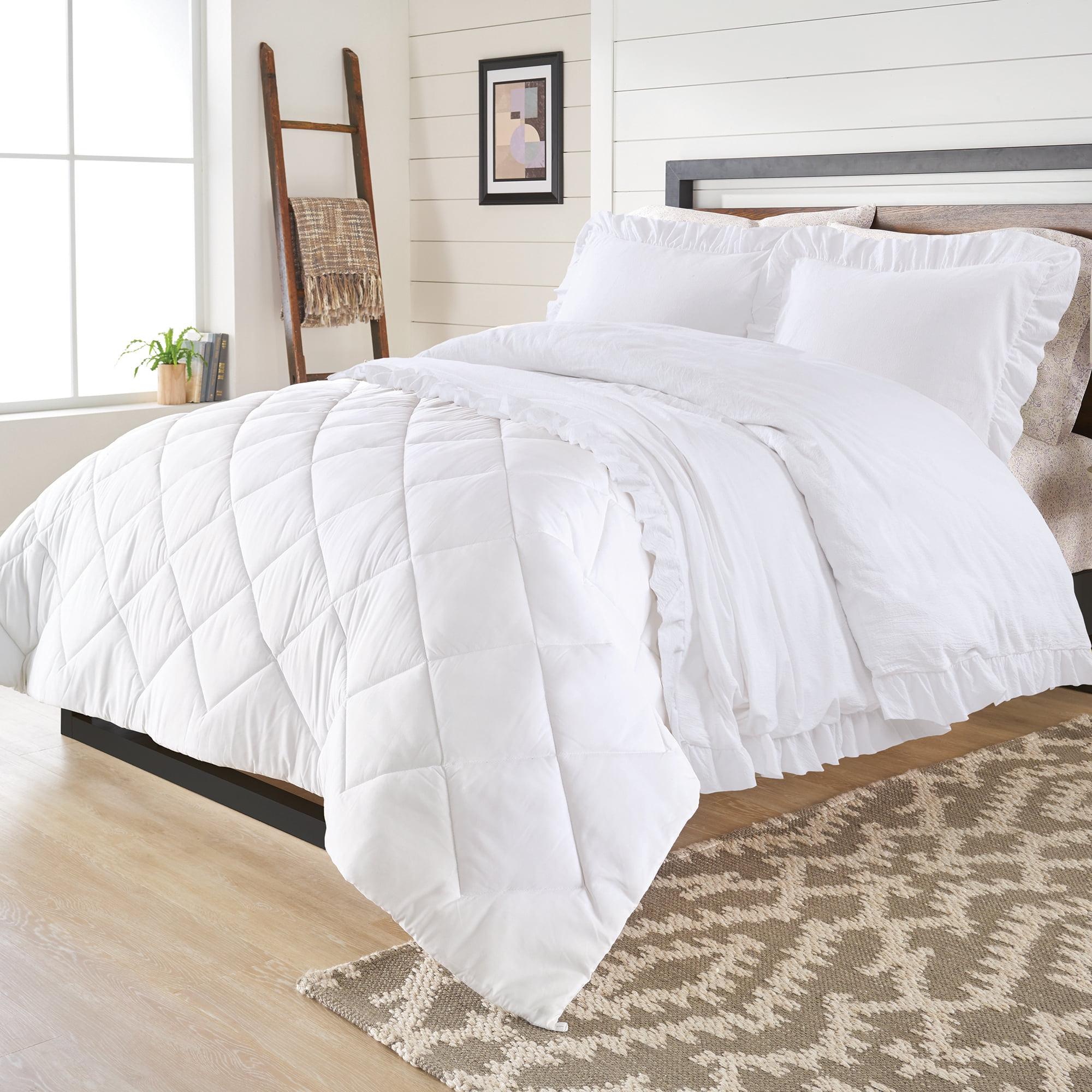 Better Homes & Gardens Raw Edge Ruffle 3 Piece Duvet Cover Set, Full/Queen, White