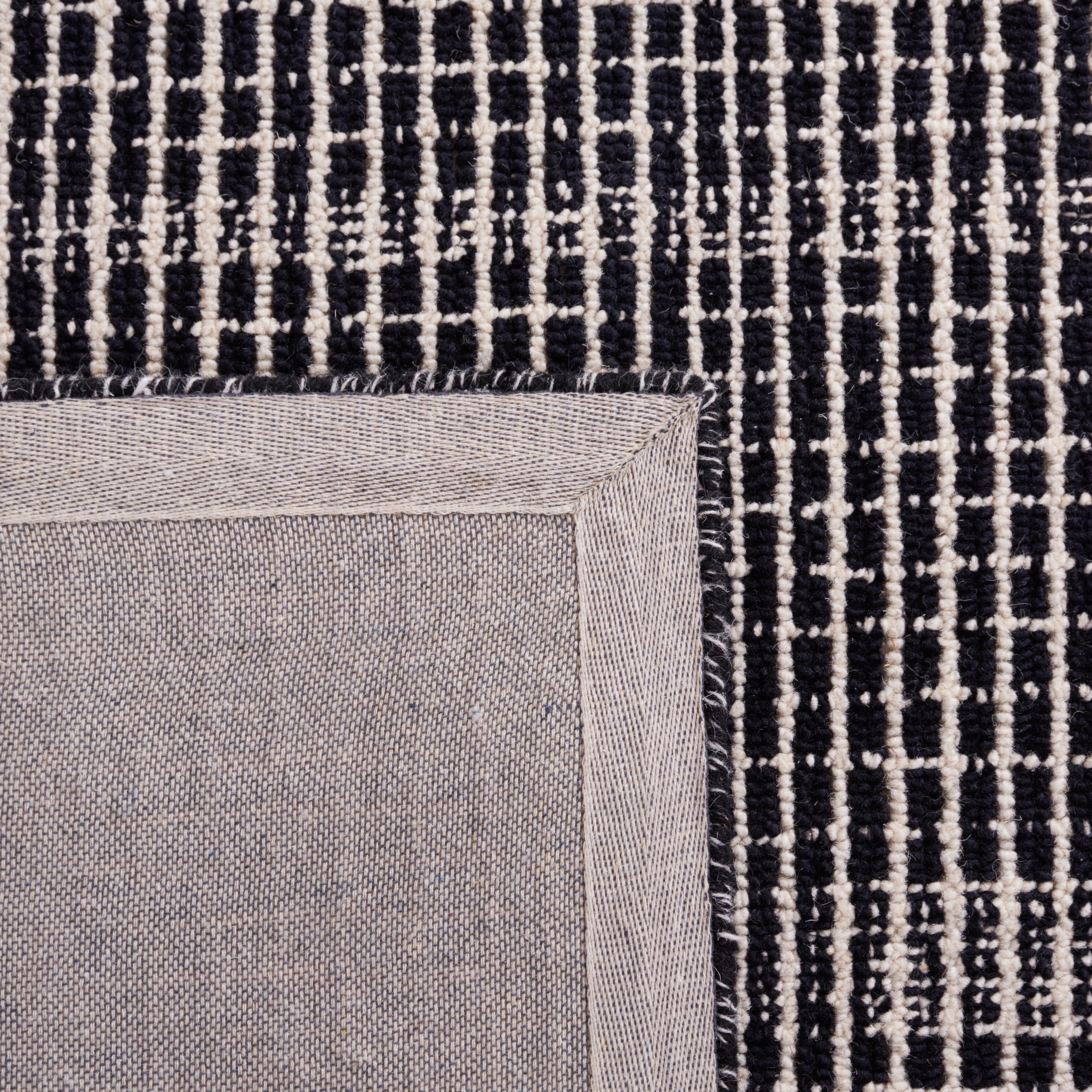 SAFAVIEH Abstract Becky Trellis Runner Rug, Black/Ivory, 2'3" x 10'