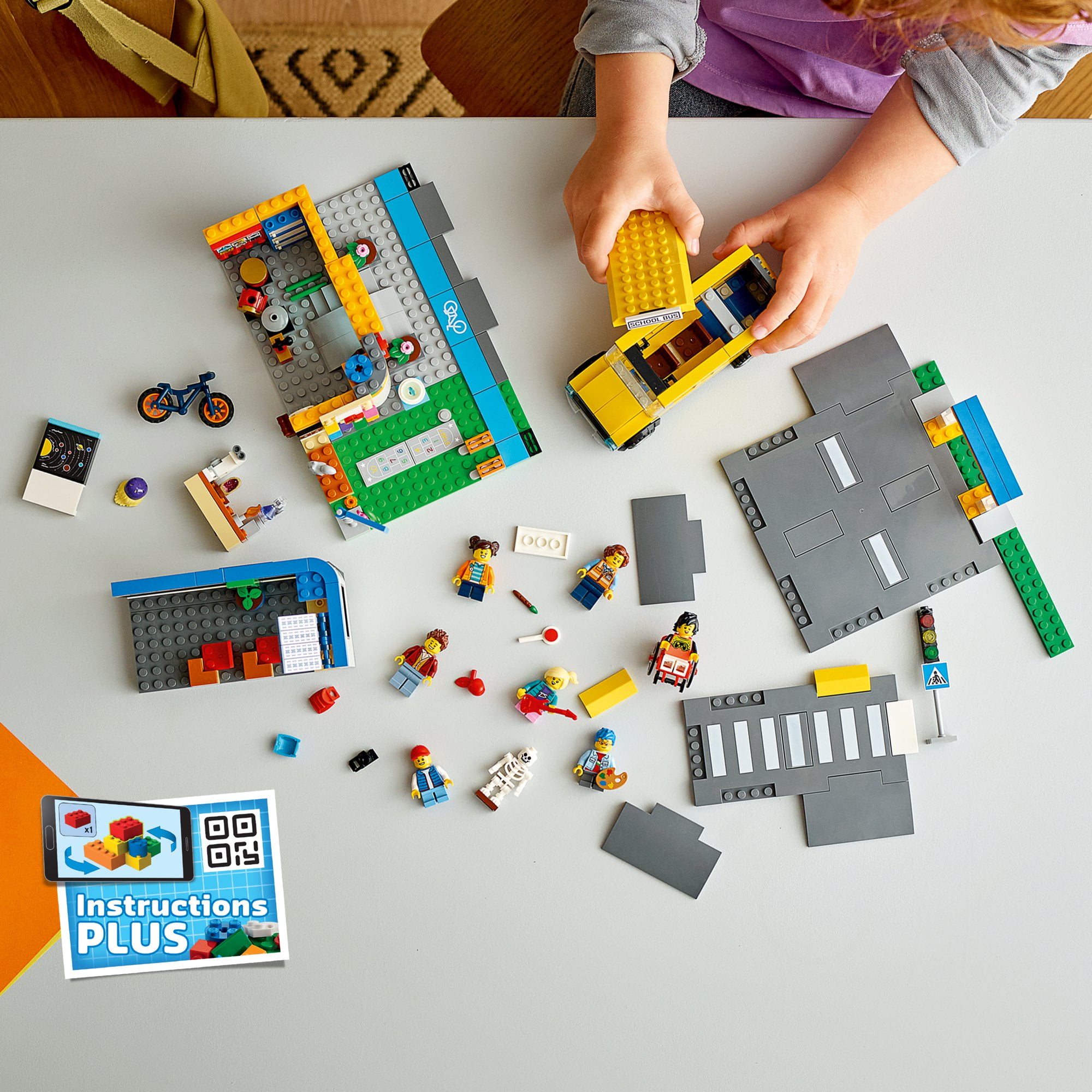 LEGO City School Day Adventure Building Set 60329 (433 Pieces