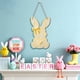 thumbnail image 1 of Conejo de Pascua con cartel de pared de puerta de madera y ventana Decoración colgante en 2D – Madera natural, encaje floral en relieve, corazón y lazo verdes, acento primaveral en la corona de flores, 1 of 4