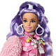 thumbnail image 2 of Muñeca Barbie Fashion Dolls Moditas Extra Saco Rosa, 2 of 4