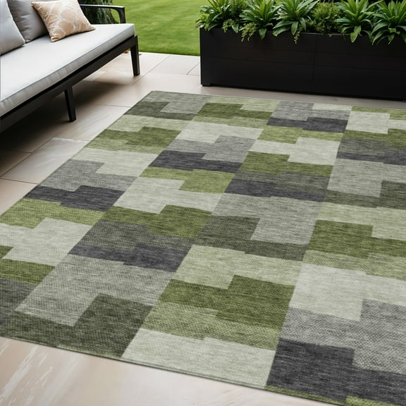 HomeRoots 580401 5 x 8 ft. Geometric Washable Indoor & Outdoor Rectangle Area Rug, Olive Green & Artichoke Green