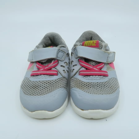 

Pre-owned Nike Girls Grey | Pink Sneakers size: 4 Infant