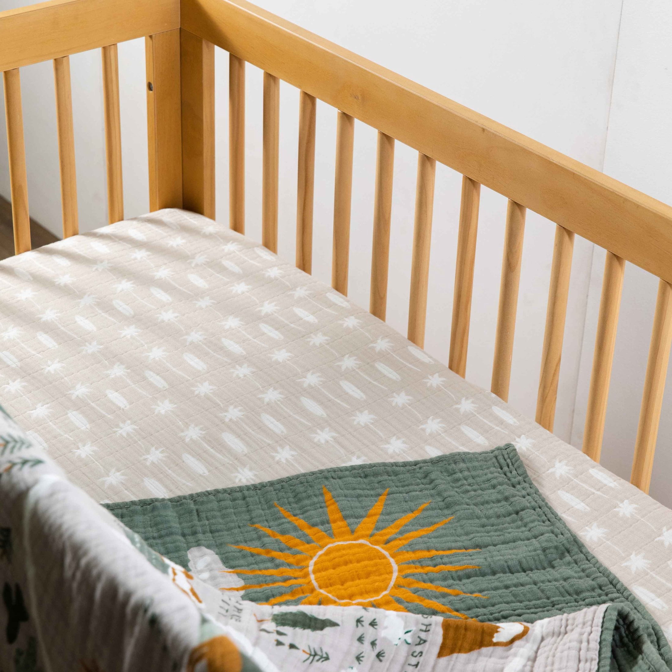 Babyletto Crib Sheet in GOTS Certified Organic Muslin Cotton