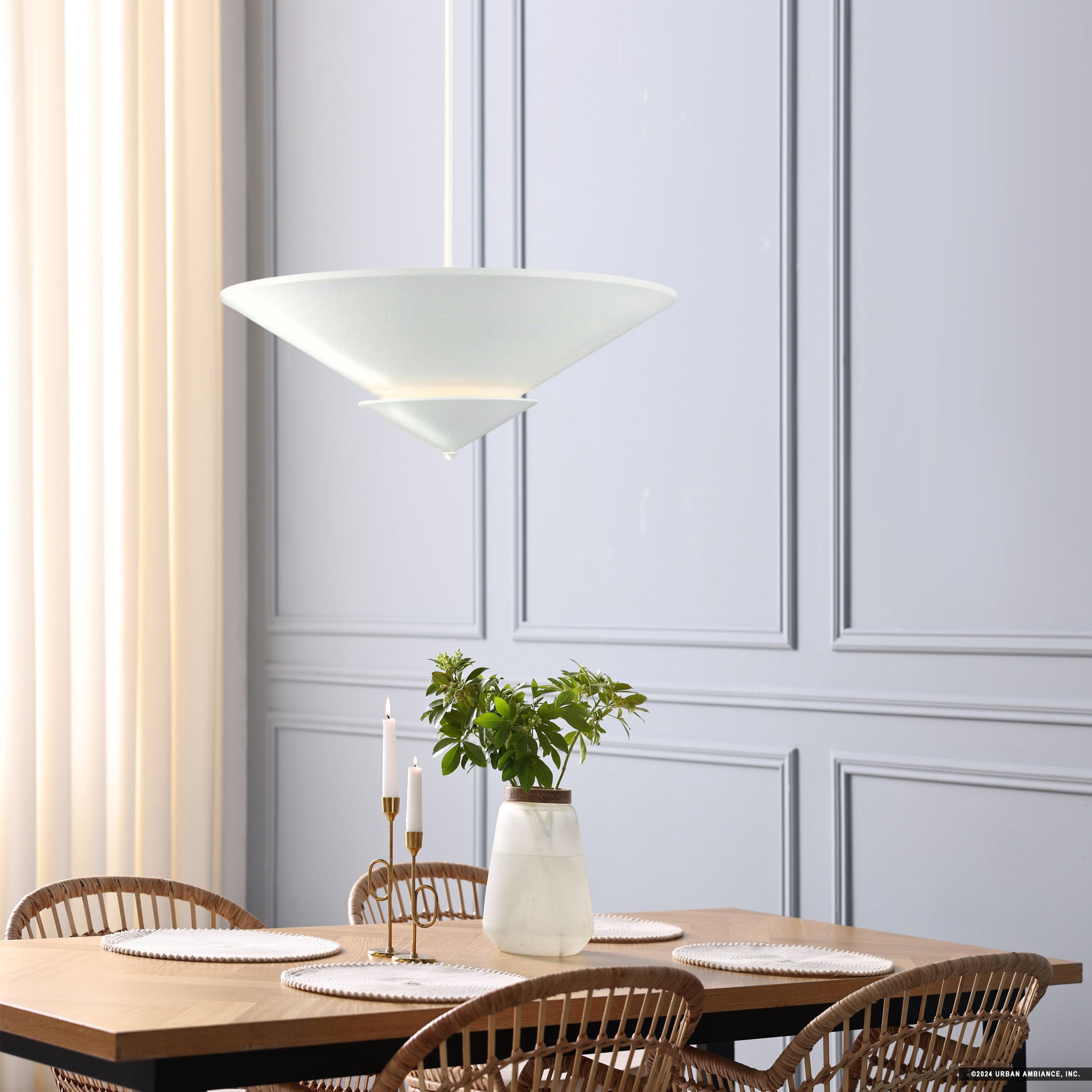Luxury Modern Ceiling Light, White Plaster, UHP5050
