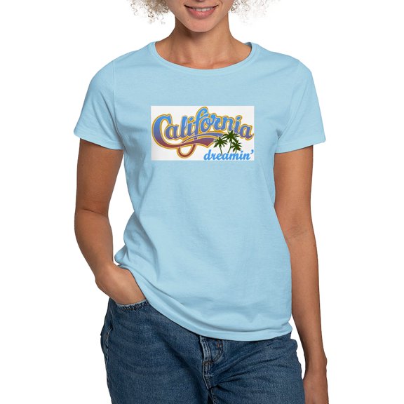 CafePress - CALIFORNIA DREAMIN T Shirt - Women's Classic T-Shirt