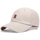 thumbnail image 1 of Gorra de béisbol lisa de algodón con letra «R» bordada, 1 of 5