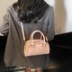 thumbnail image 4 of Bolso de bolos para mujer, nuevo estilo 2025, moderno bolso bandolera, versátil y de alta gama para desplazamientos diarios., 4 of 4
