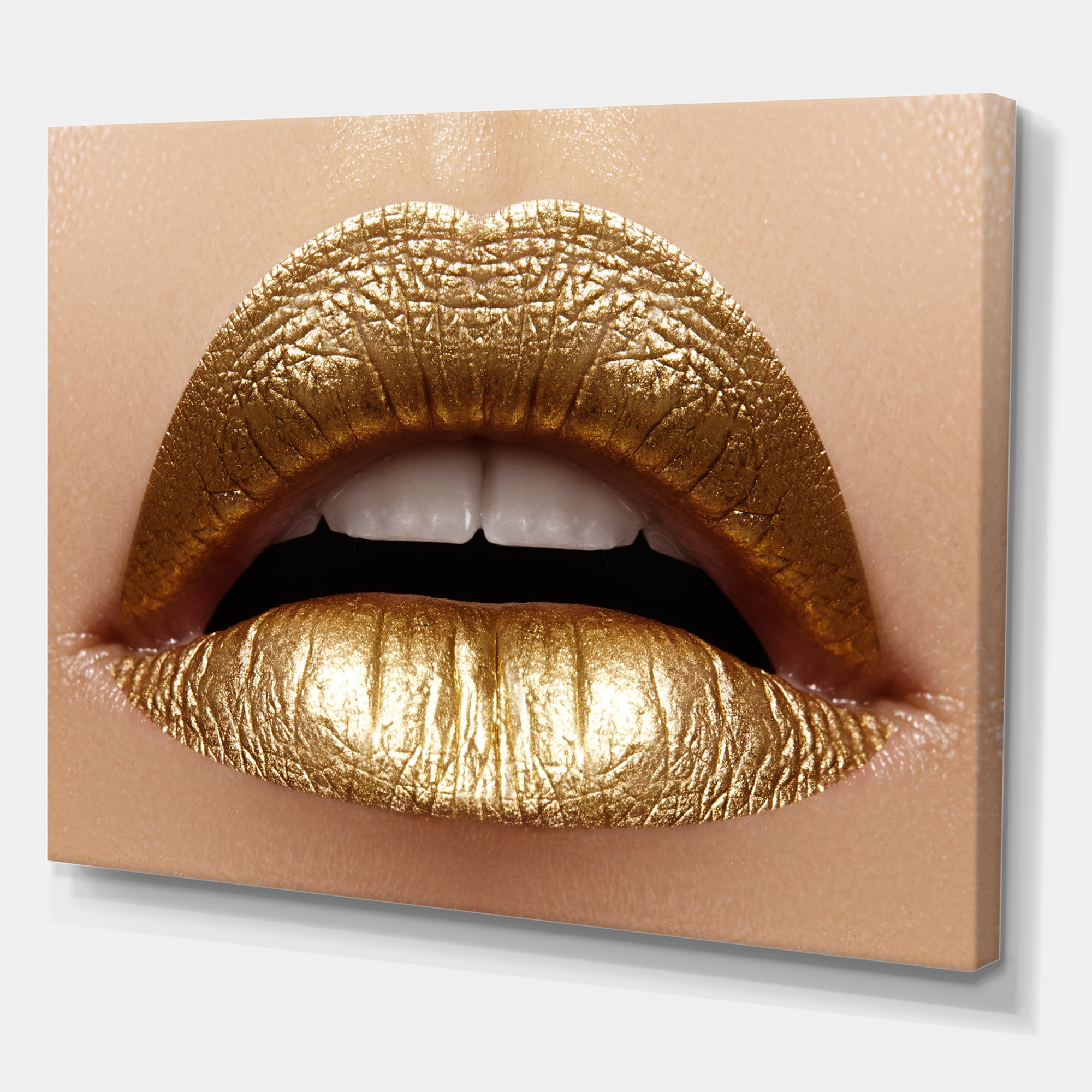 Designart ' Close Up of Woman Plump Lips With Golden Lipstick ' Modern Canvas Wall Art Print