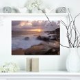thumbnail image 1 of Vagues Frappant des Rochers sur la Côte d'Australie - Grande Impression sur Toile, 1 of 3
