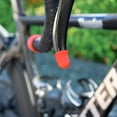 thumbnail image 2 of 1 Paire de Leviers de Vitesse pour Vélo de Montagne MUQZI Portable Réutilisable Attache Vélos 1 Antidérapant Protection Levier de Frein Rouge, 2 of 8