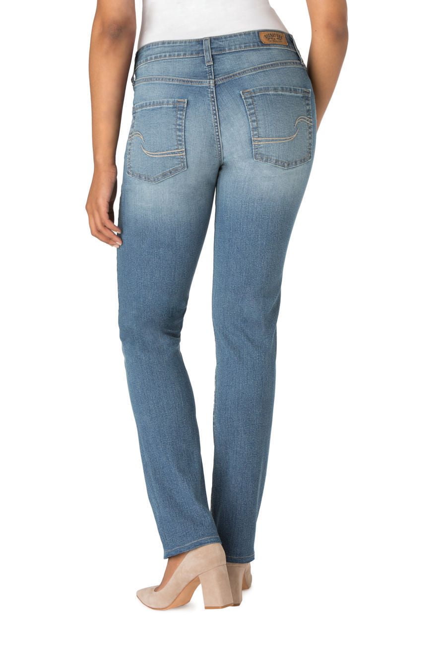Levi Strauss Signature.™ Women's Modern Straight
