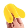 thumbnail image 4 of 3uds Tarro Abridor Agarre Almohadilla, Multiusos Botella Abridor Cocina Silicona Posavasos Térmico Aislamiento Almohadilla para Mayores Personas con Débiles Manos, Amarillo, 4 of 5