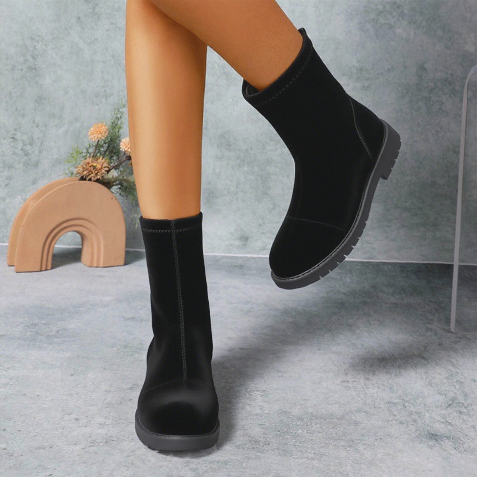 Women Mid Calf Rain Boots Waterproof Rubber Boots Garden Boots Waterproof Garden Shoes Anti-Slipping Fashion Rubber Out Work Rain Shoes