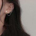 thumbnail image 1 of Pendientes de botón con forma de abeja asimétricos de color plateado a la moda para mujer, joyería para fiestas que previene las alergias EH741, 1 of 5
