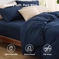 thumbnail image 3 of Juego de ropa de cama Bedsure con funda de edredón y sábana ajustable queen azul, 3 of 8